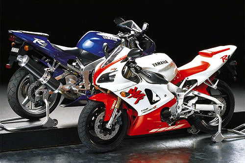 14073 Tamiya 1/12 Scale Model Bike Kit Yamaha YZF-R1 MotoGP Racing Bike